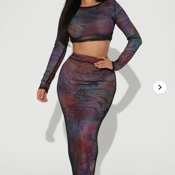 Multicolor Patterned Women's Skirt Set - Picture 2 of 8